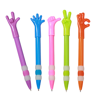 �� �ڵ��� ���� 1.0 // ĳ���� ����